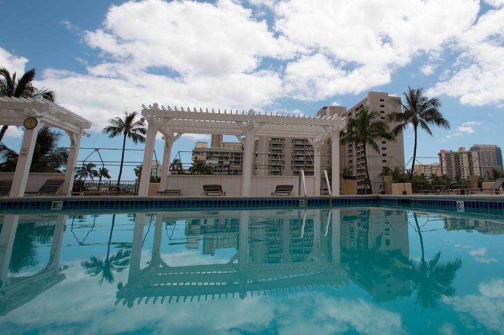 Waikiki Monarch Hotel Honolulu Exterior photo